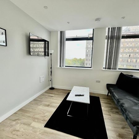 Stunning One Bedroom Apartment In Old Trafford Манчестер Екстер'єр фото